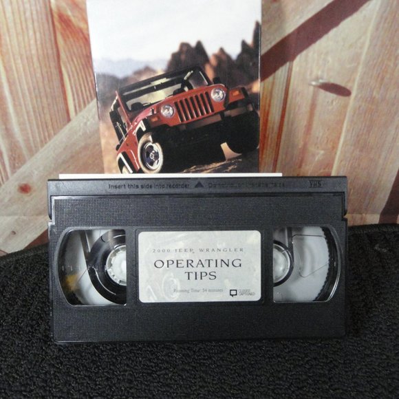 Jeep Wrangler 2000 Operating tips VHS~w card~Collectable~Jeep care - Picture 2 of 3